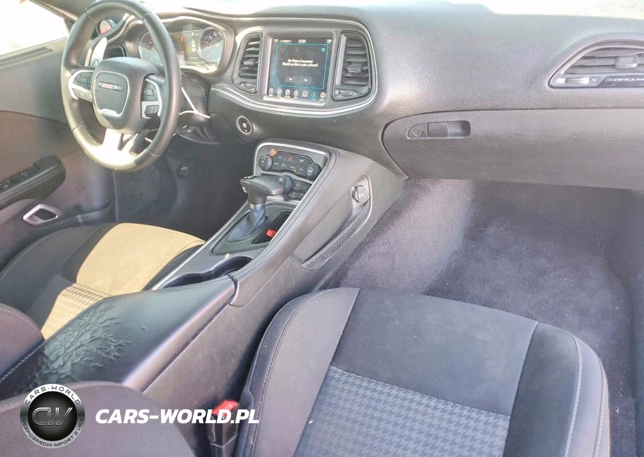 2017 Dodge Challenger R VIN:2C3CDZFJ8HH640779 - 8