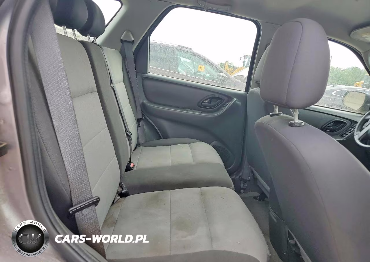 2007 Ford Escape Xls VIN:1FMYU02Z47KA13069 - 11
