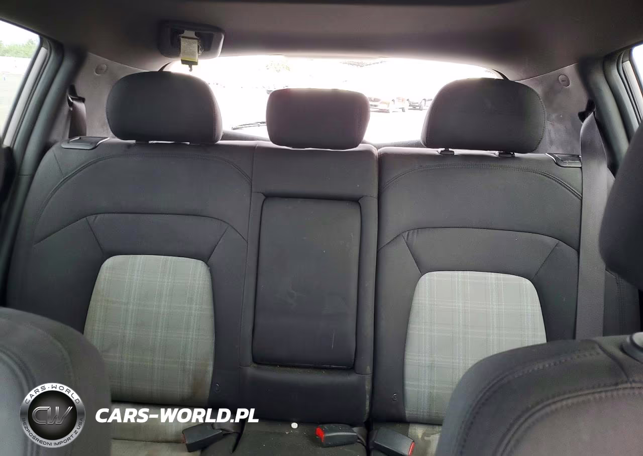 2011 Kia Sportage VIN:KNDPCCA63B7118919 - 10