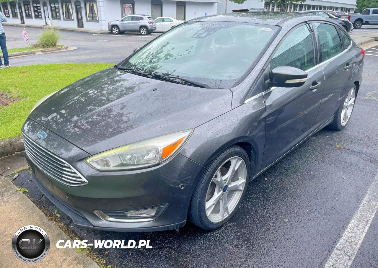 2015 Ford Focus Titanium VIN:1FADP3J23FL312020 - 2