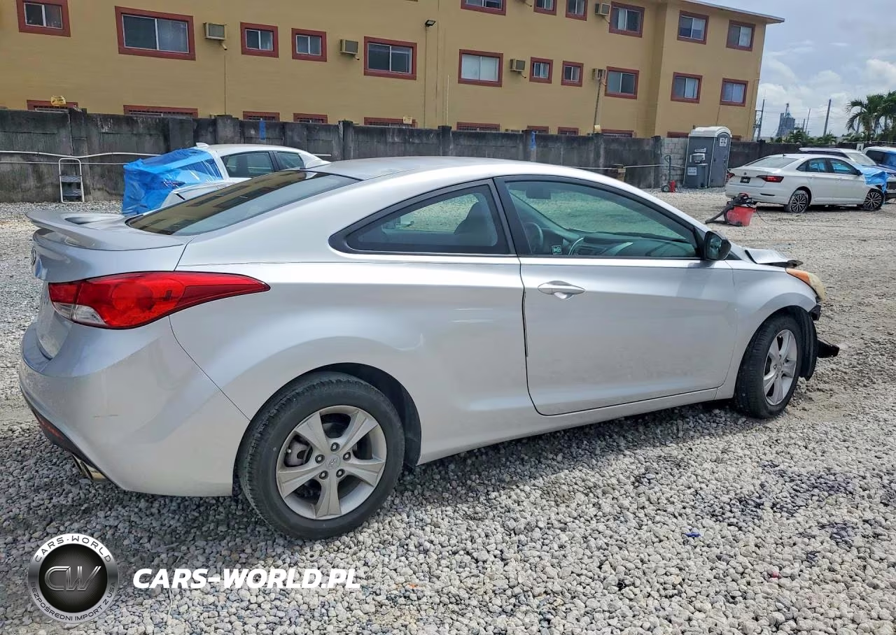 2013 Hyundai Elantra Coupe Gs VIN:KMHDH6AE9DU023293 - 3