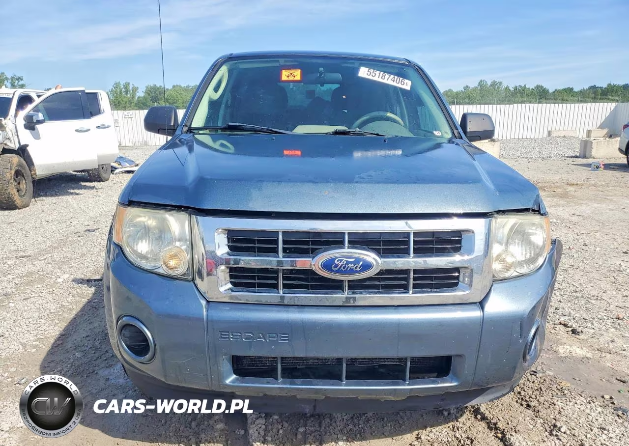 2011 Ford Escape Xls VIN:1FMCU0C77BKB02330 - 5