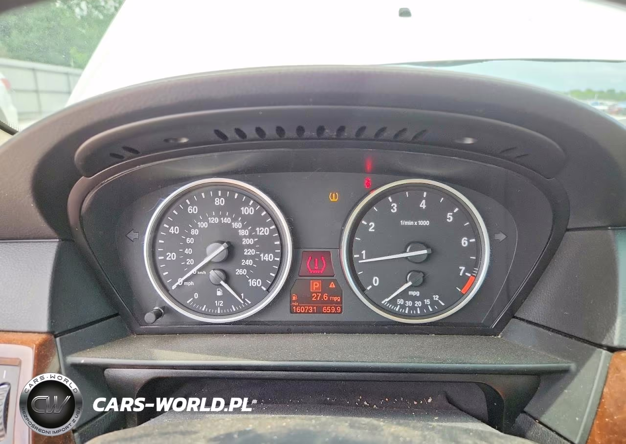 2008 BMW 528 I VIN:WBANU535X8C111323 - 9