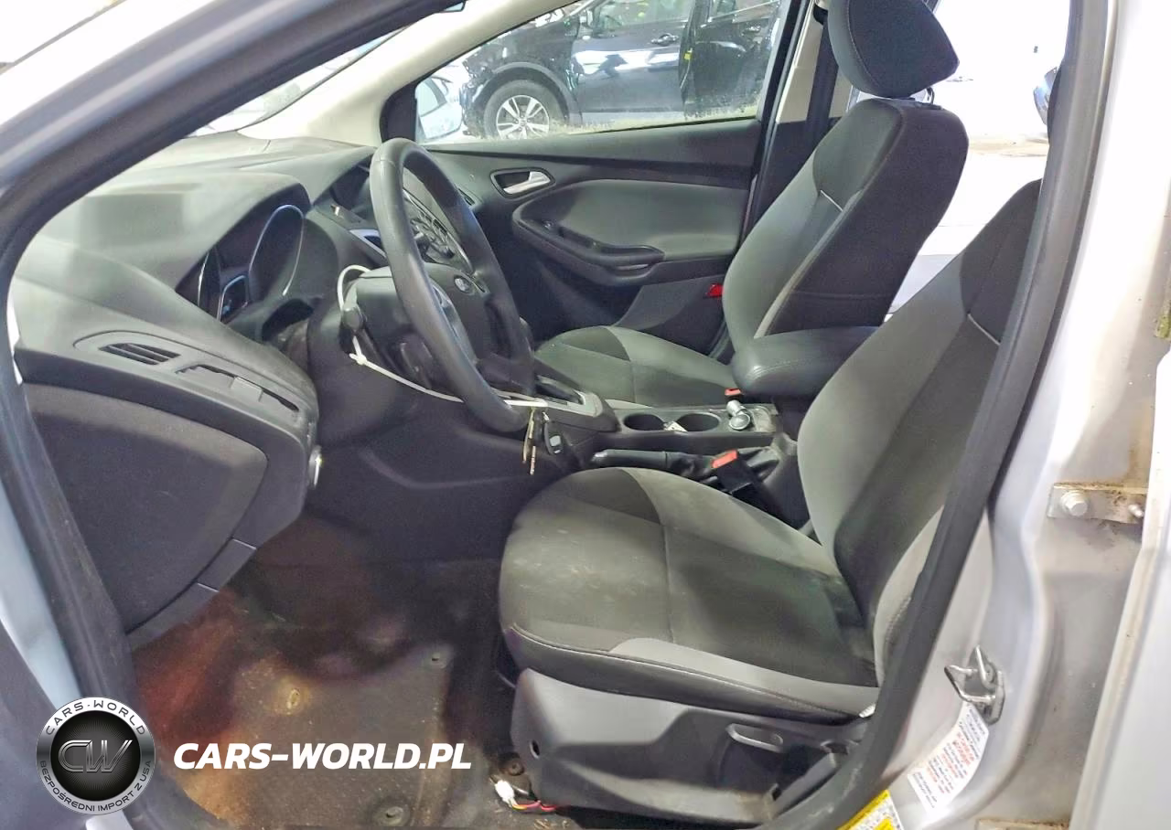 2014 Ford Focus Se VIN:1FADP3F22EL425089 - 7