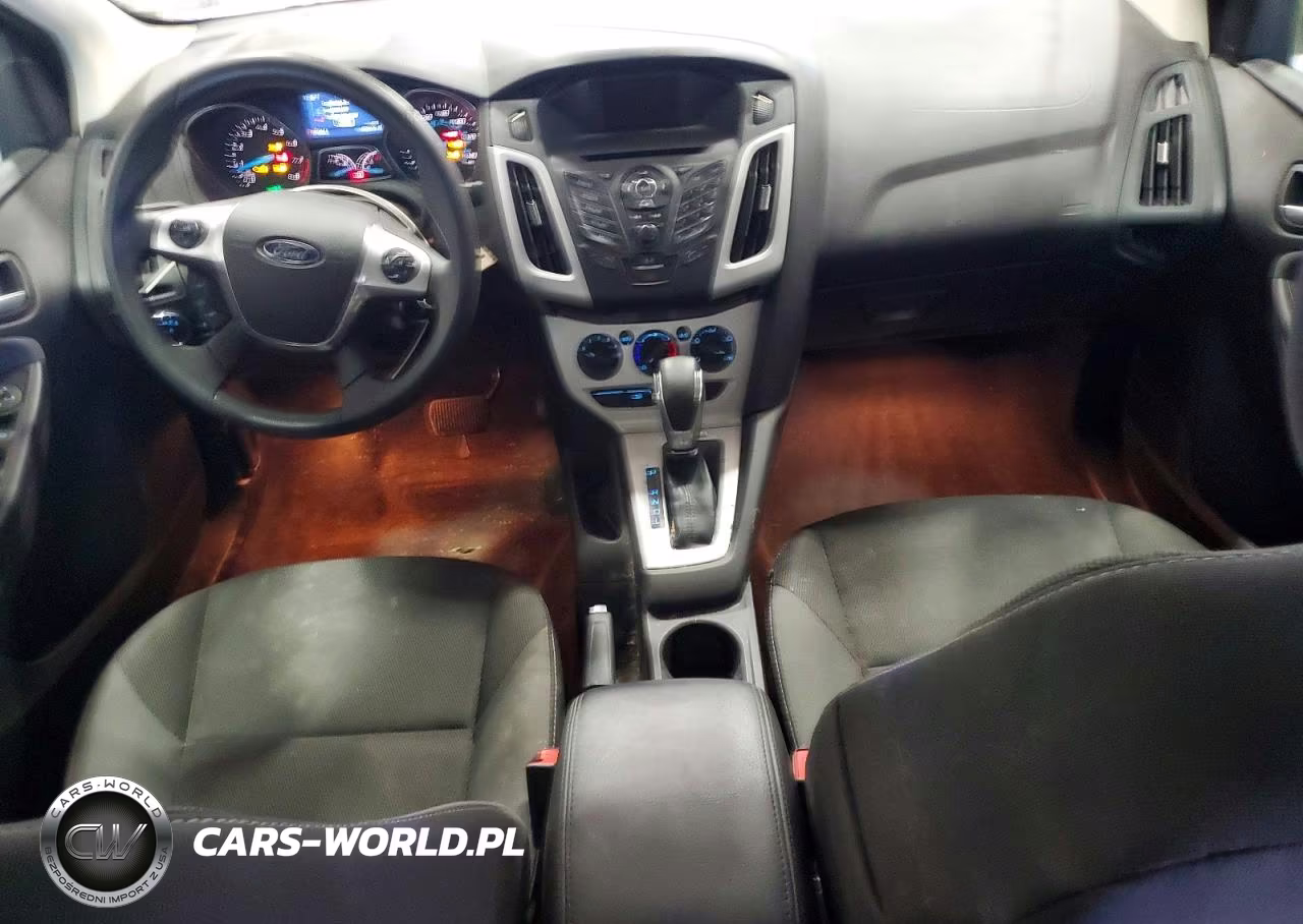 2014 Ford Focus Se VIN:1FADP3F22EL425089 - 8
