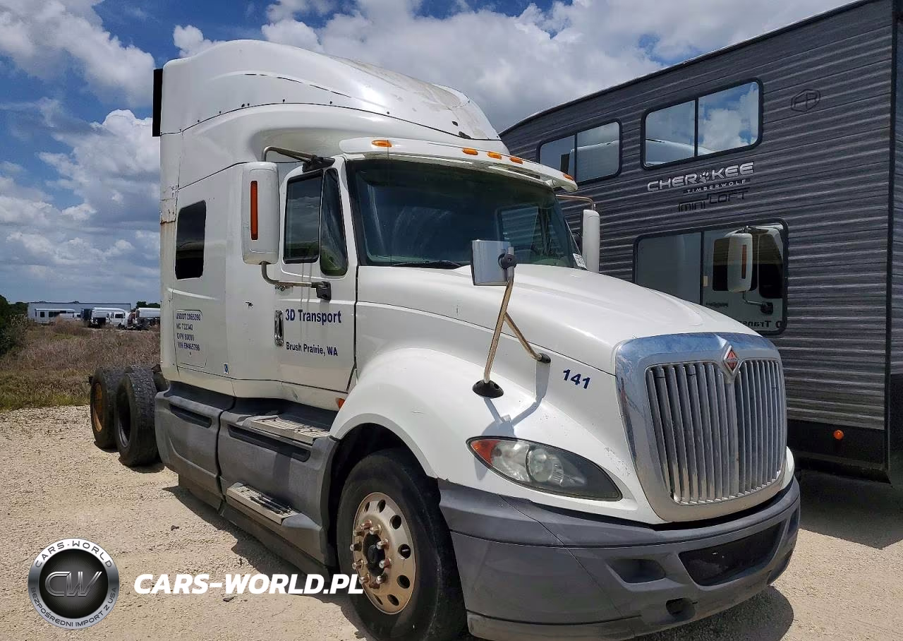2014 International Lf687 Semi Truck