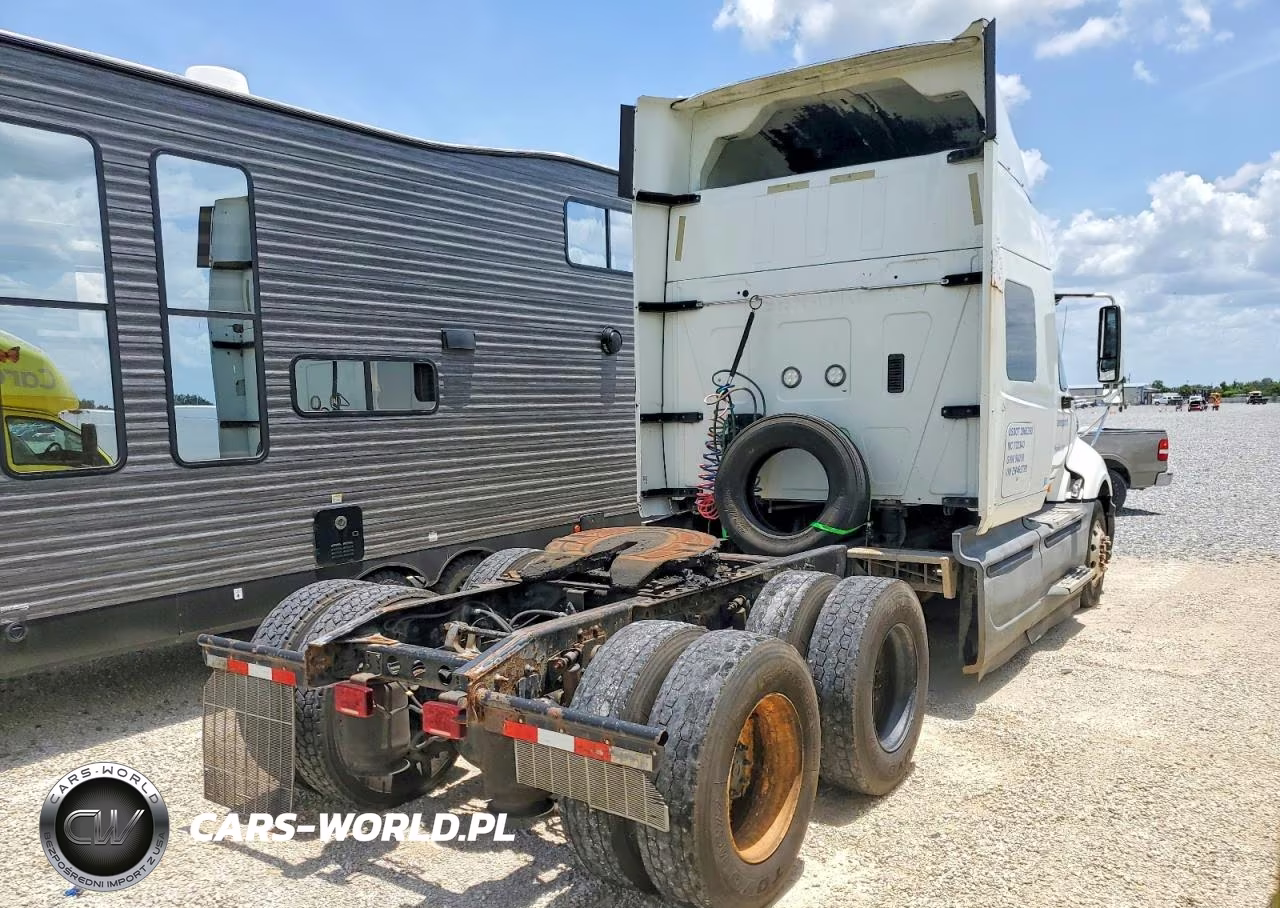 2014 International Lf687 Semi Truck VIN:3HSDJSJR8EN465798 - 4