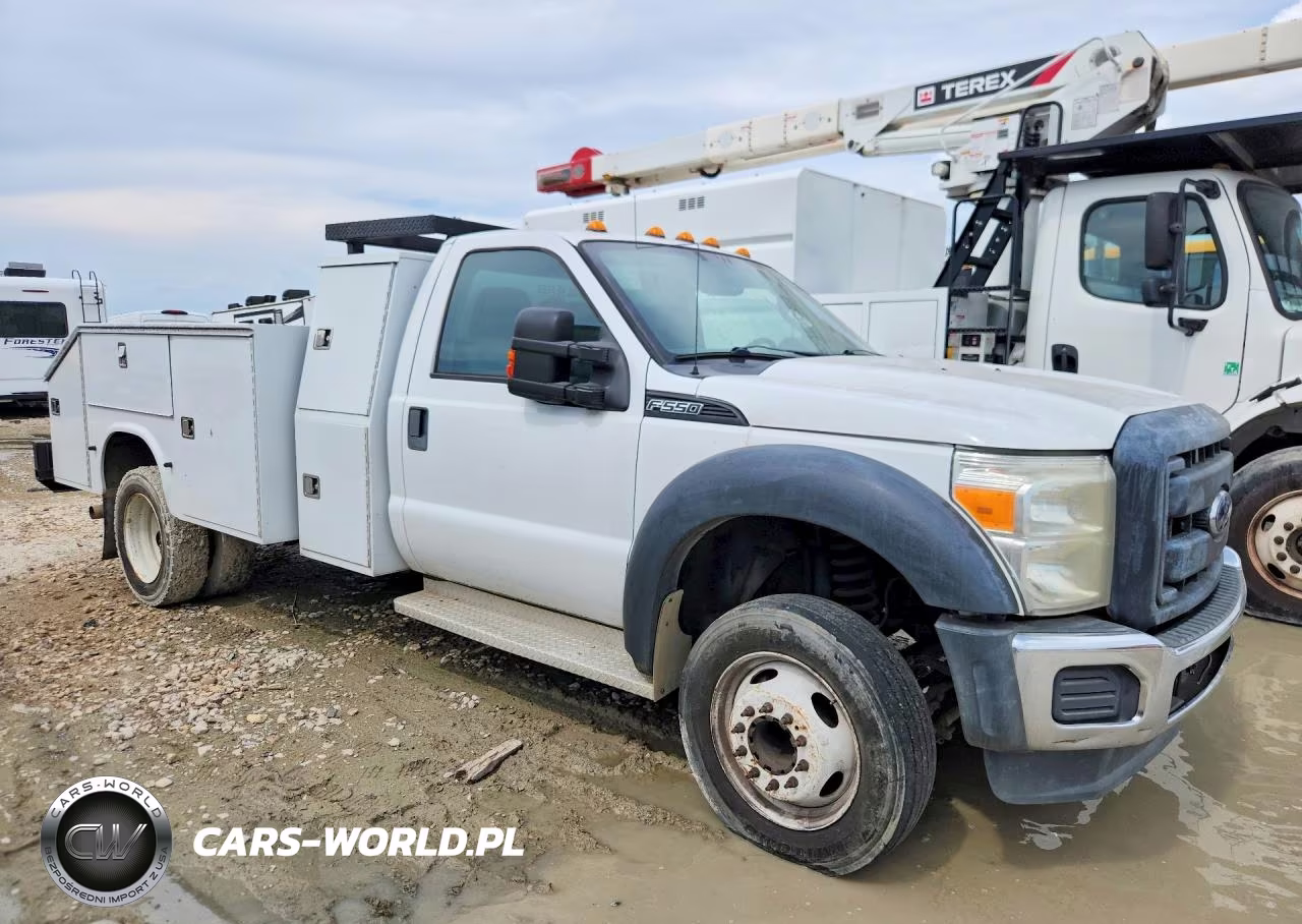 2015 Ford F550 Super Duty VIN:1FDUF5GY5FEC42539 - 4