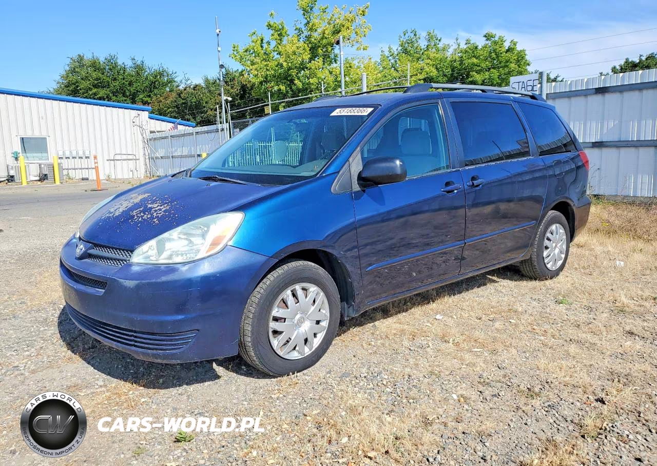 2005 Toyota Sienna Le 7 Passenger