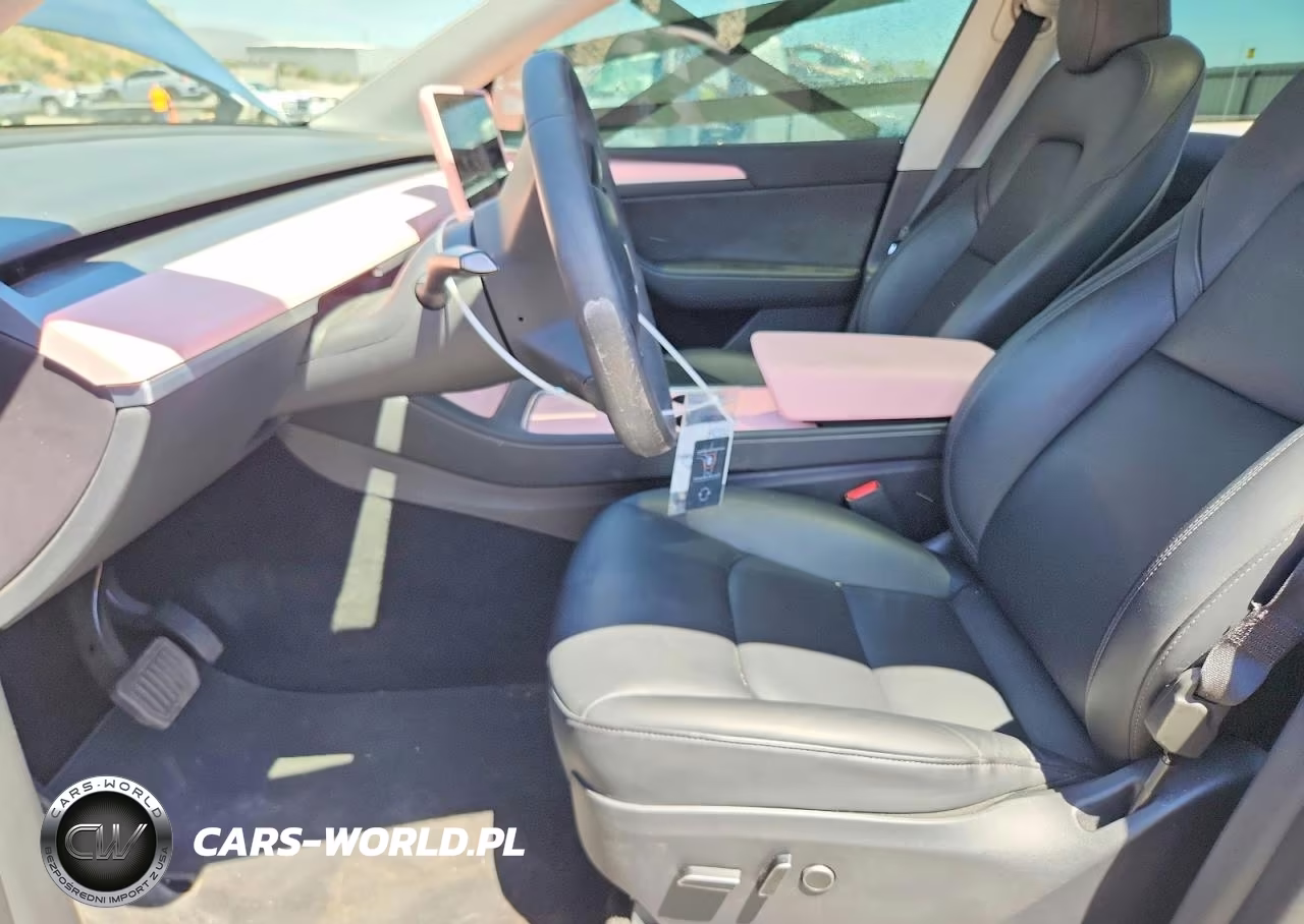 2023 Tesla Model Y VIN:7SAYGDEEXPA042391 - 7