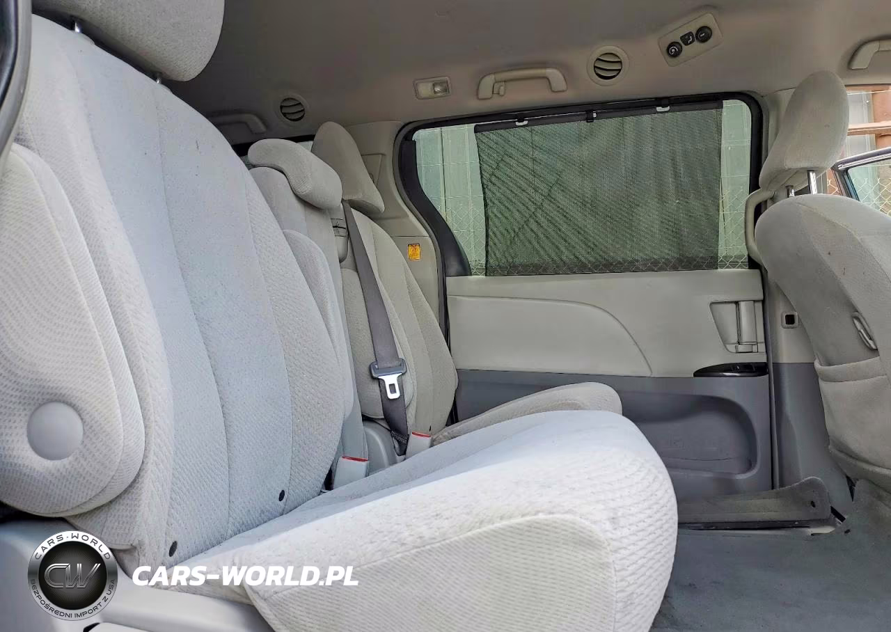 2011 Toyota Sienna Le VIN:5TDKK3DC6BS090490 - 11