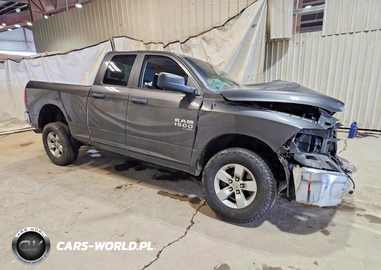 2019 Ram 1500 Classic Tradesman VIN:1C6RR7FG2KS675549 - 4