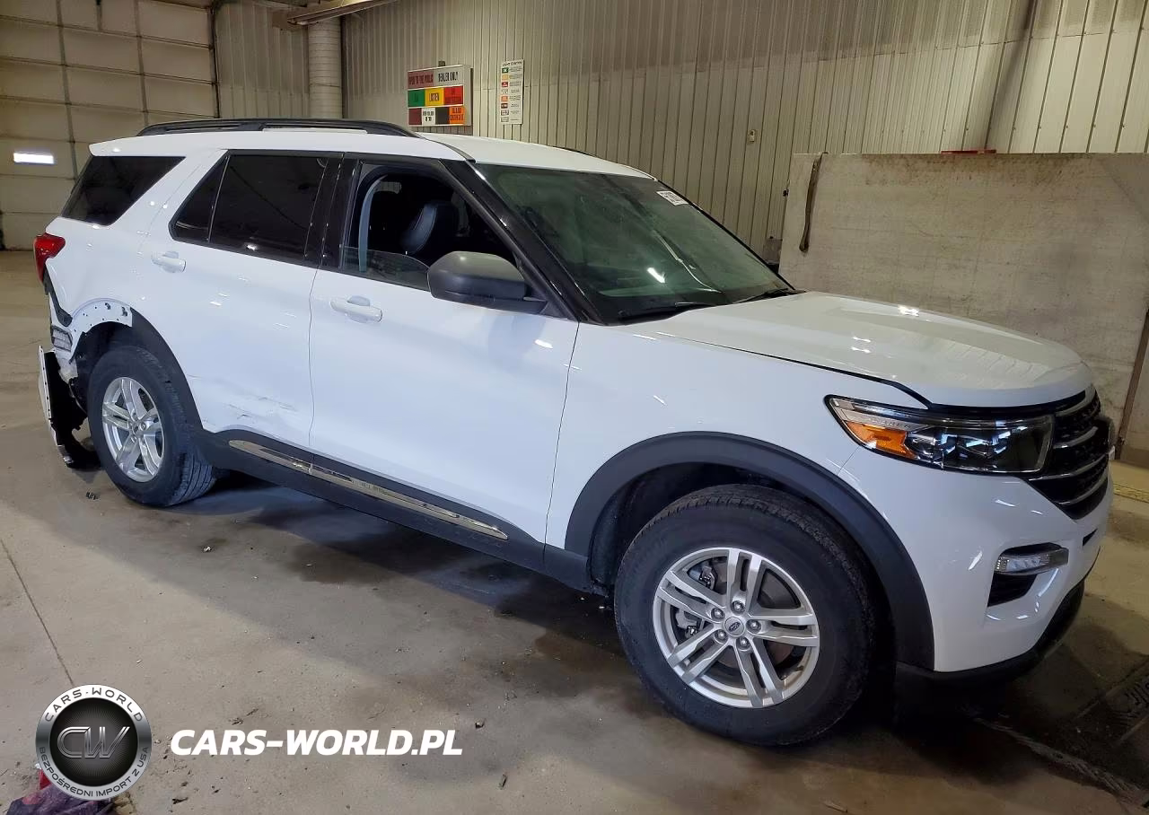 2020 Ford Explorer Xlt VIN:1FMSK8DH6LGC40758 - 4