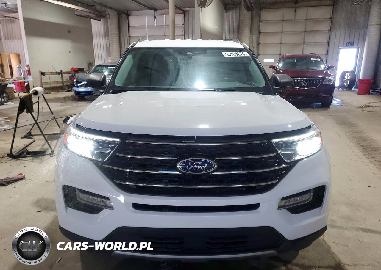 2020 Ford Explorer Xlt VIN:1FMSK8DH6LGC40758 - 5
