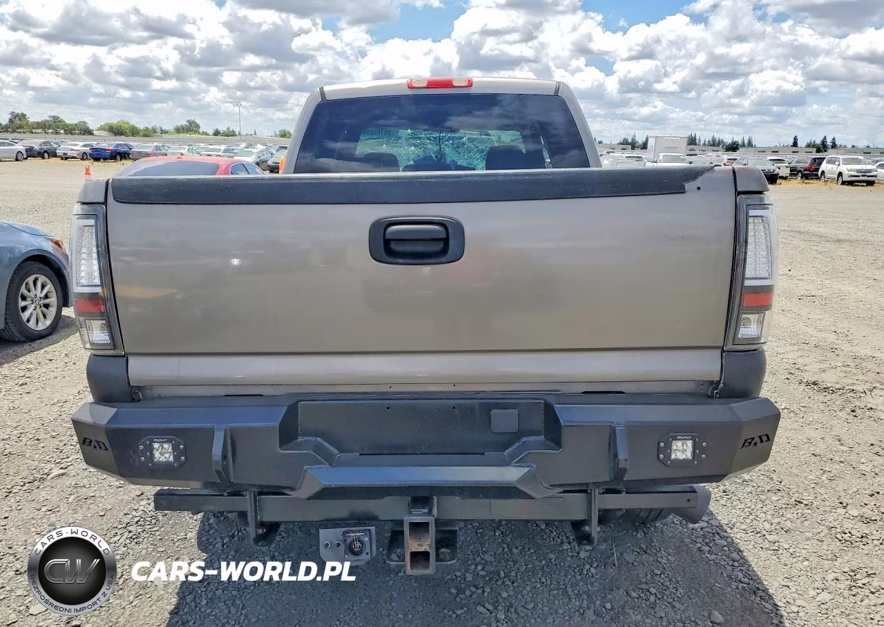 2006 Chevrolet Silverado K2500 Heavy Duty VIN:1GCHK23D46F235417 - 6