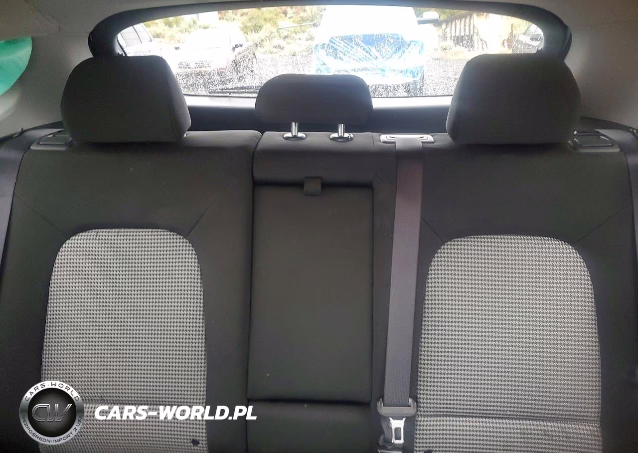 2019 Hyundai Kona Sel VIN:KM8K2CAA7KU192035 - 10