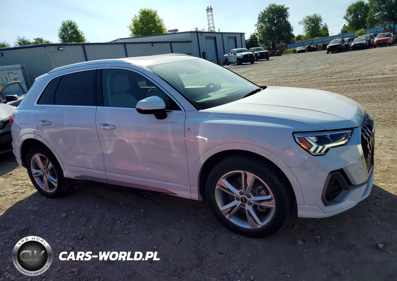 2023 Audi Q3 Premium Plus S Line 45 VIN:WA1EECF36P1083183 - 4