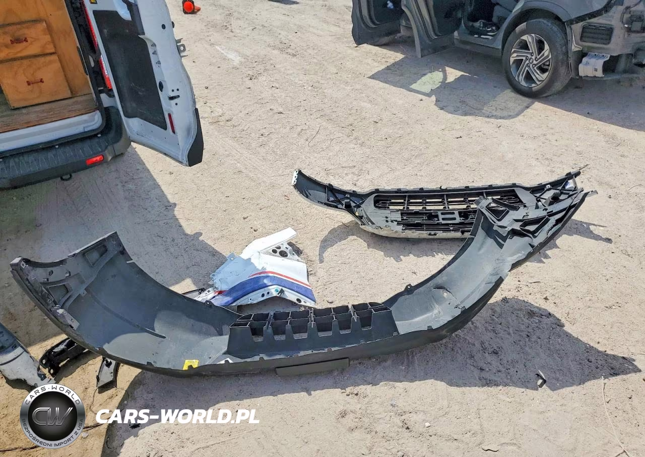 2019 Ford Transit T-250 VIN:1FTYR2YG6KKB82901 - 13