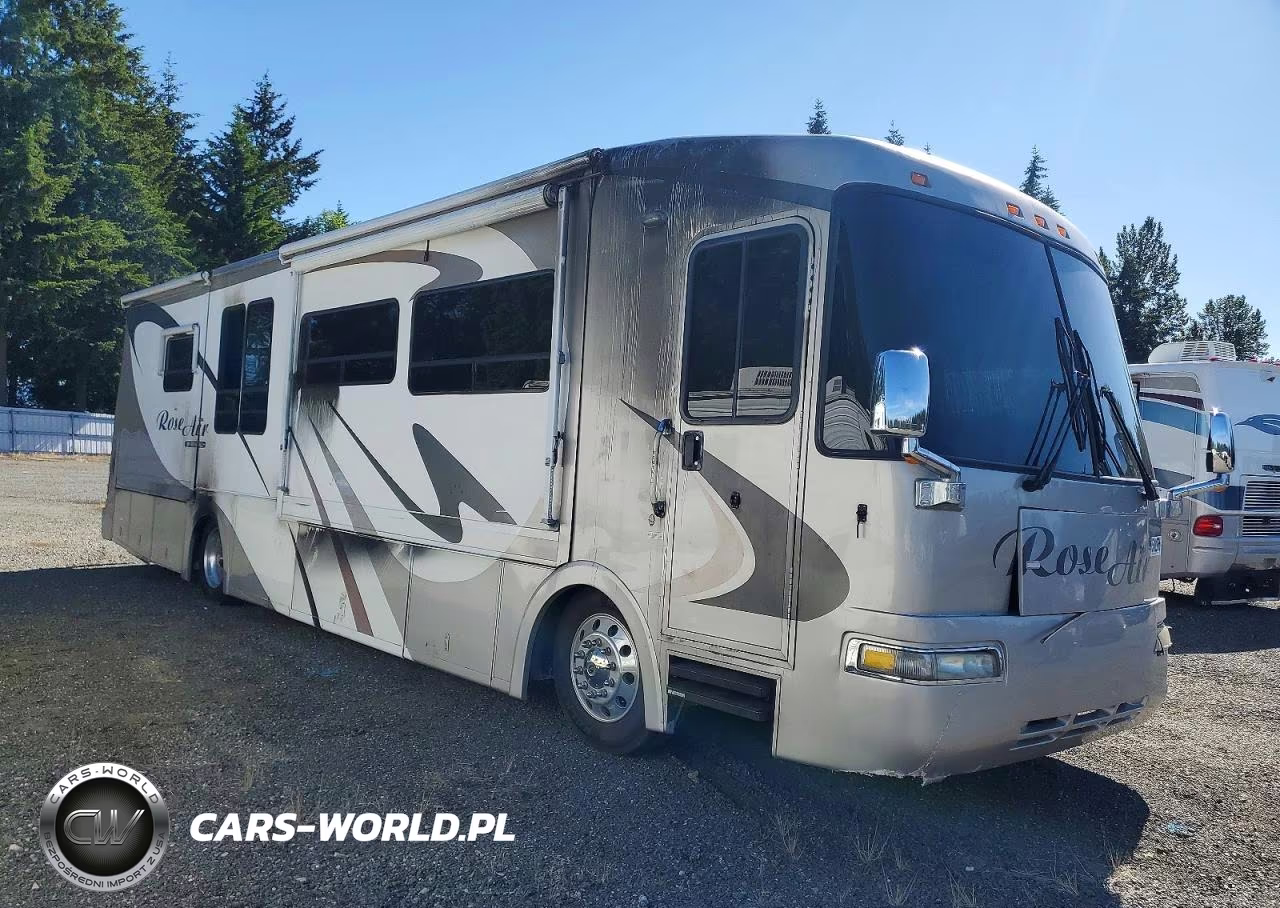 2004 Workhorse Custom Chassis Motorhome Chassis – zdjęcie 1 z 10
