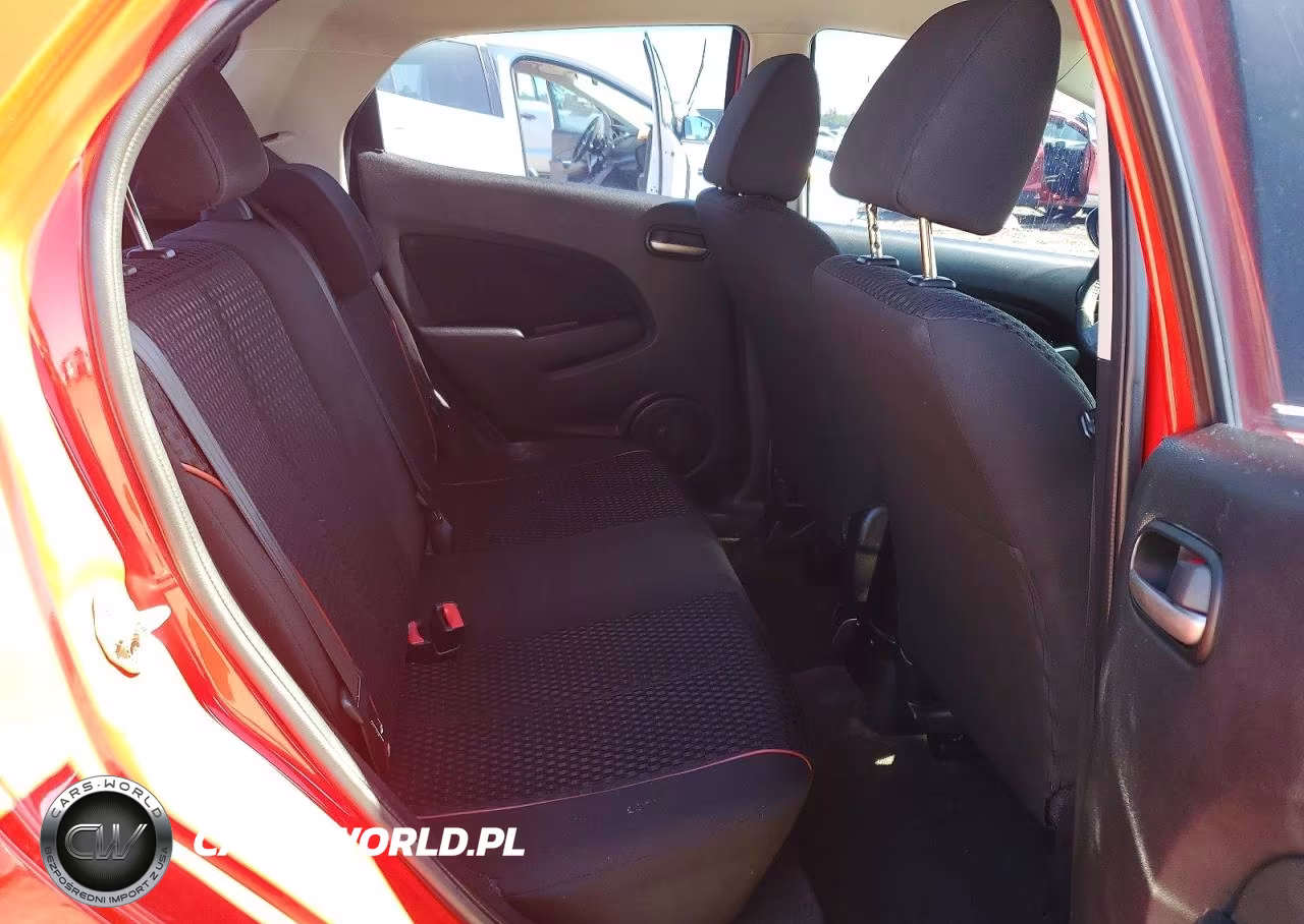 2012 Mazda Mazda2 VIN:JM1DE1LZ2C0133463 - 10