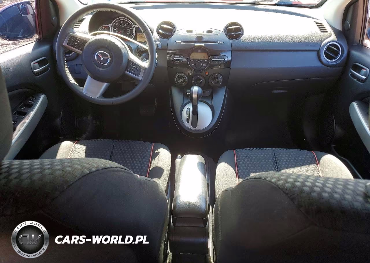 2012 Mazda Mazda2 VIN:JM1DE1LZ2C0133463 - 8
