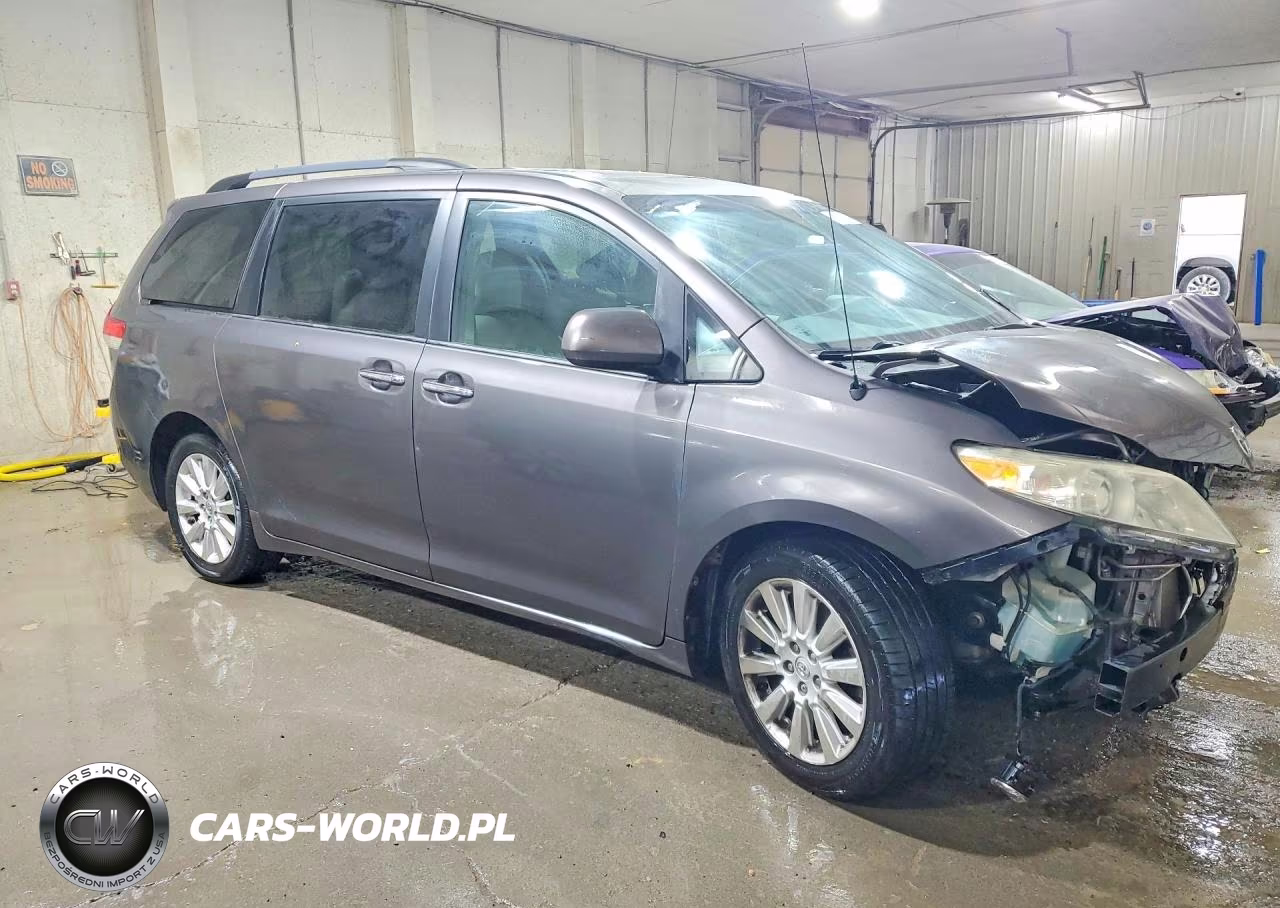 2013 Toyota Sienna Xle 7-Passenger VIN:5TDDK3DC4DS058732 - 4