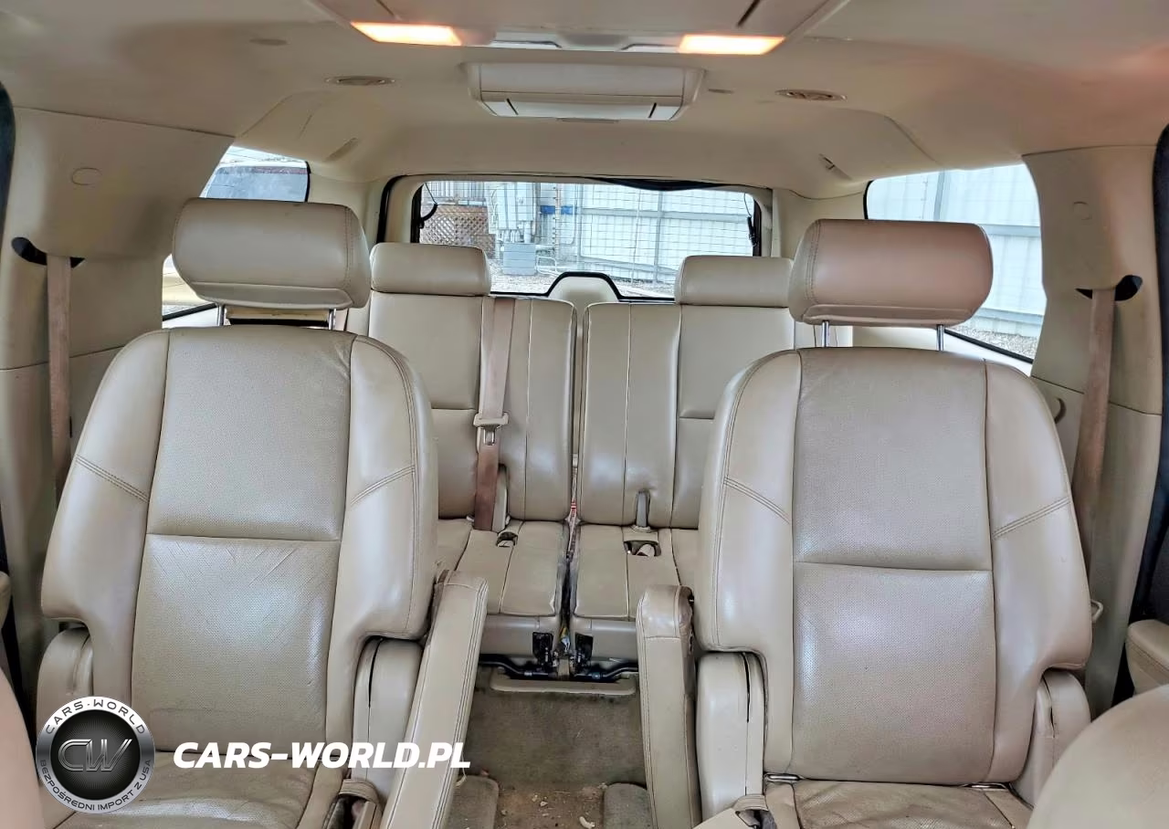 2010 GMC Yukon Xl Denali VIN:1GKUCMEF9AR189584 - 10