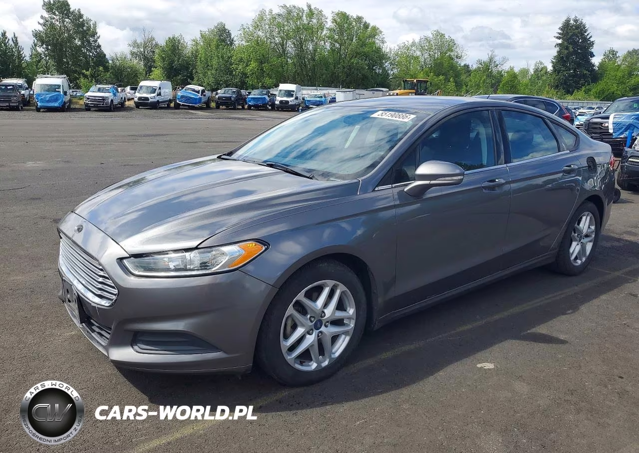FORD FUSION SE