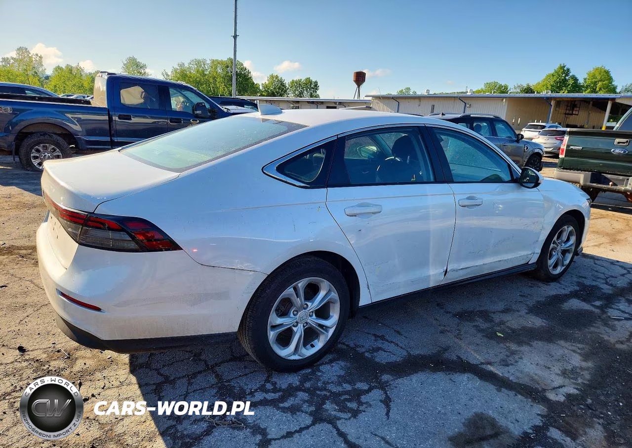 2023 Honda Accord Lx VIN:1HGCY1F27PA014570 - 3