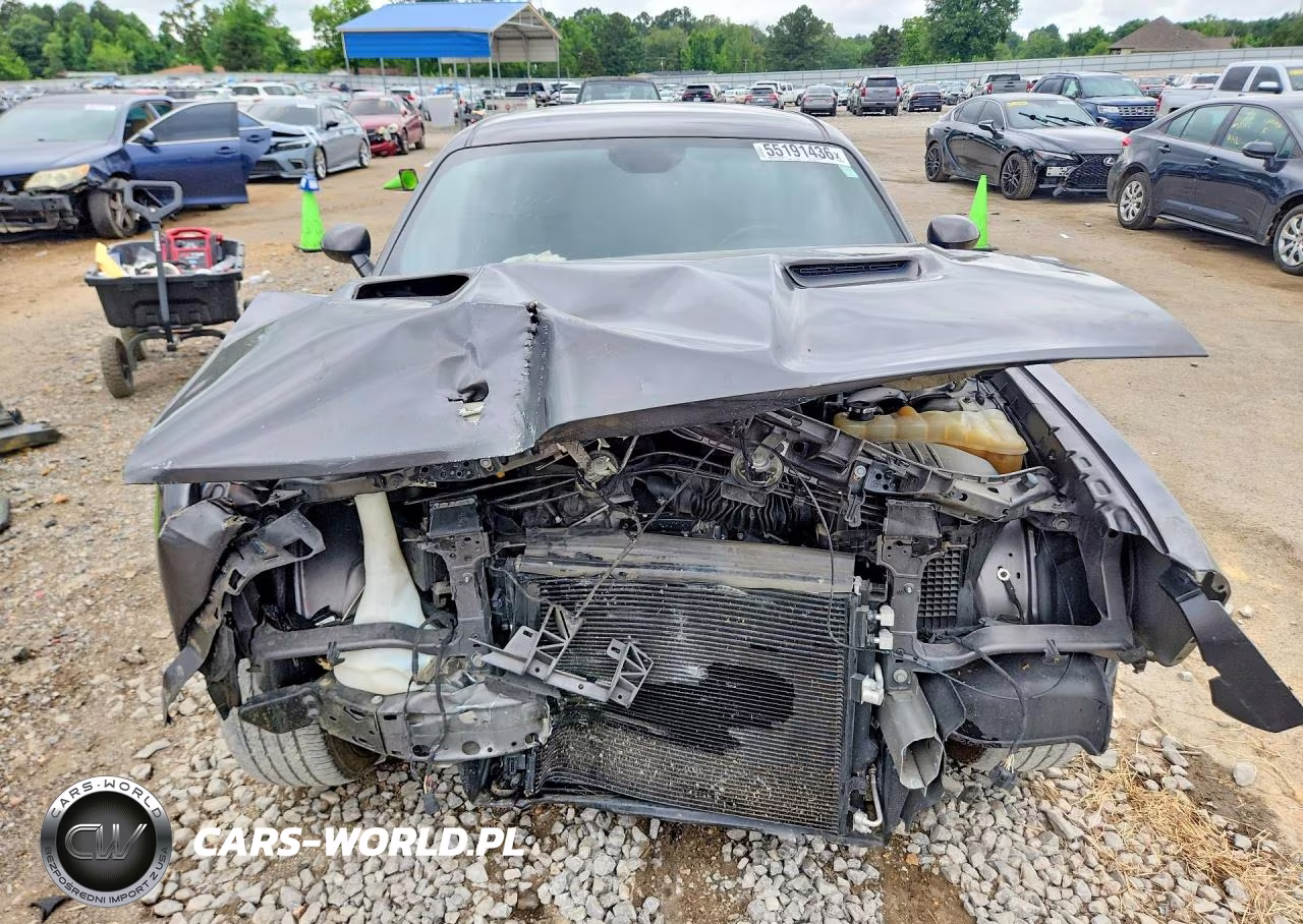 2019 Dodge Challenger Sxt VIN:2C3CDZAG0KH701853 - 5