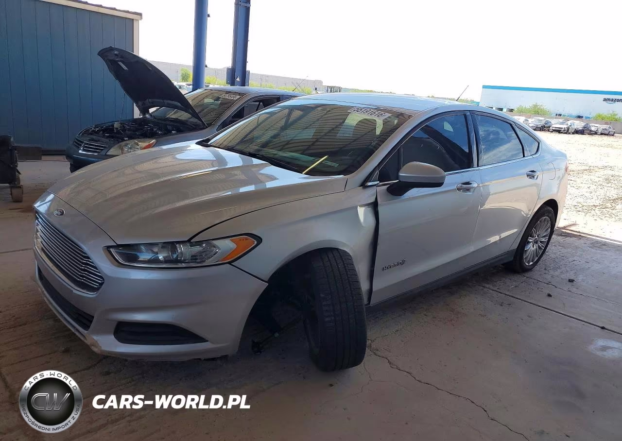 2016 Ford Fusion S Hybrid