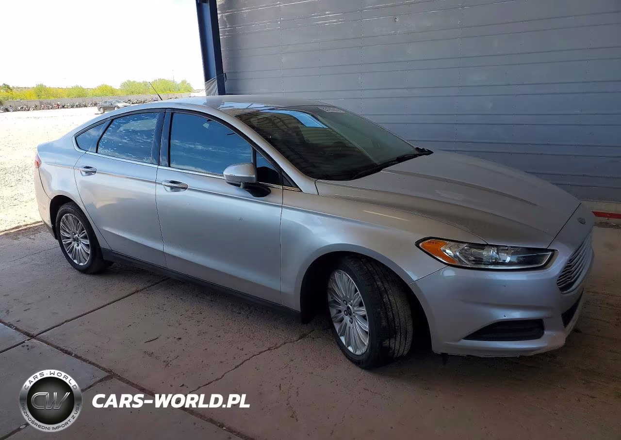 2016 Ford Fusion S Hybrid VIN:3FA6P0UU3GR356753 - 4