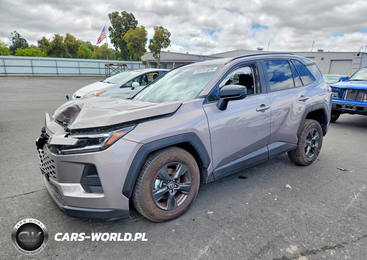 2026 Toyota Rav4 Le – zdjęcie 1 z 14