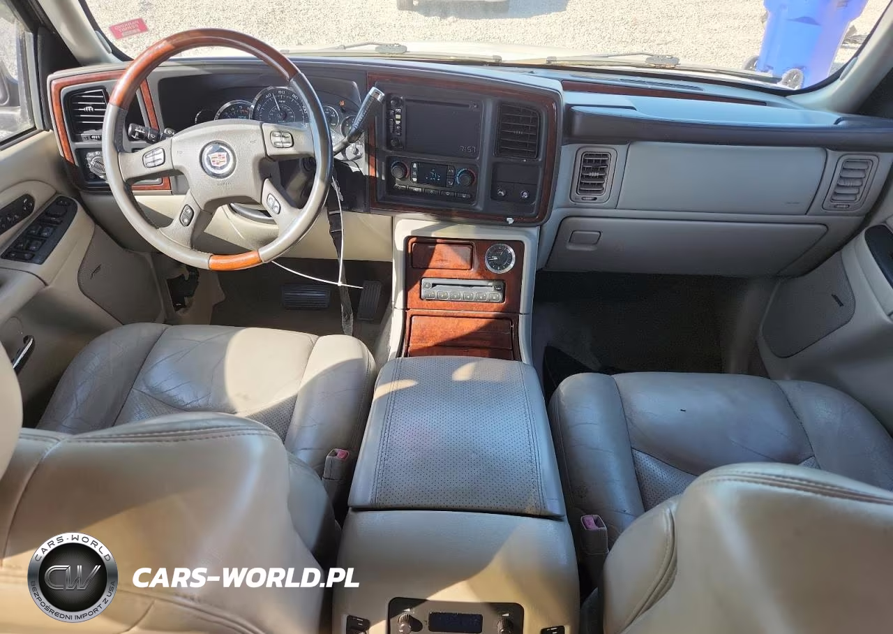 2005 Cadillac Escalade Luxury VIN:1GYEK63N35R111309 - 8