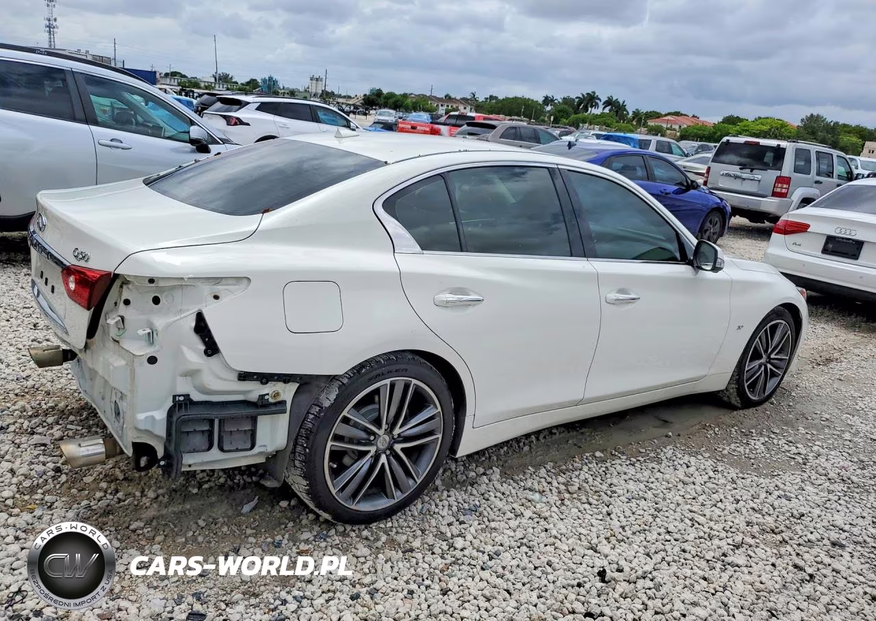 2014 Infiniti Q50 Premium VIN:JN1BV7APXEM693340 - 3