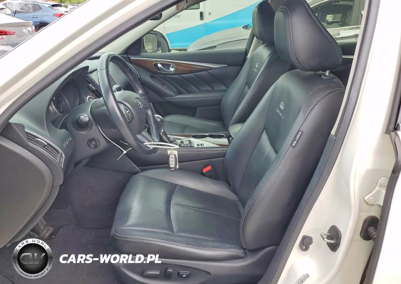 2014 Infiniti Q50 Premium VIN:JN1BV7APXEM693340 - 7
