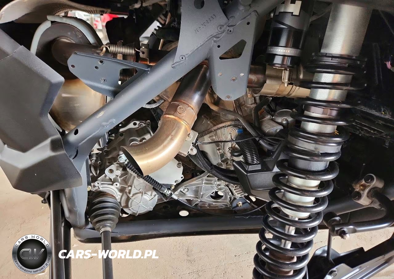 2023 Can-Am Maverick X3 Utility Vehicle VIN:3JBVKAV24PE000930 - 7