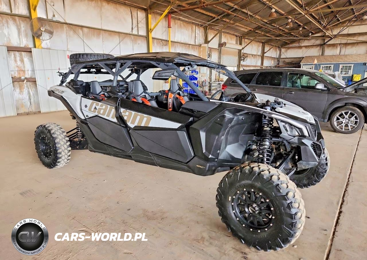 2023 Can-Am Maverick X3 Utility Vehicle VIN:3JBVKAV24PE000930 - 9