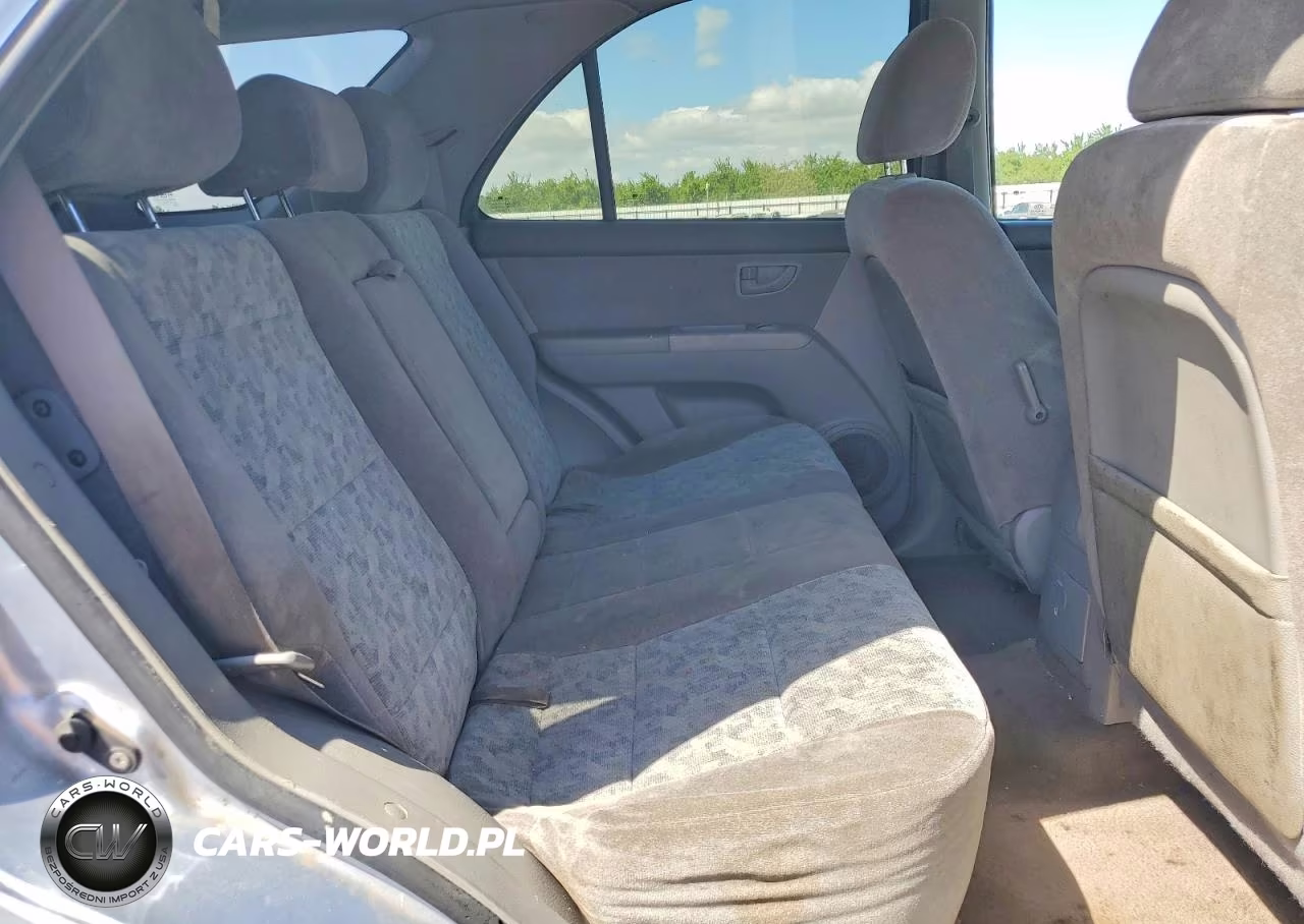 2008 Kia Sorento Base VIN:KNDJD735085785384 - 11