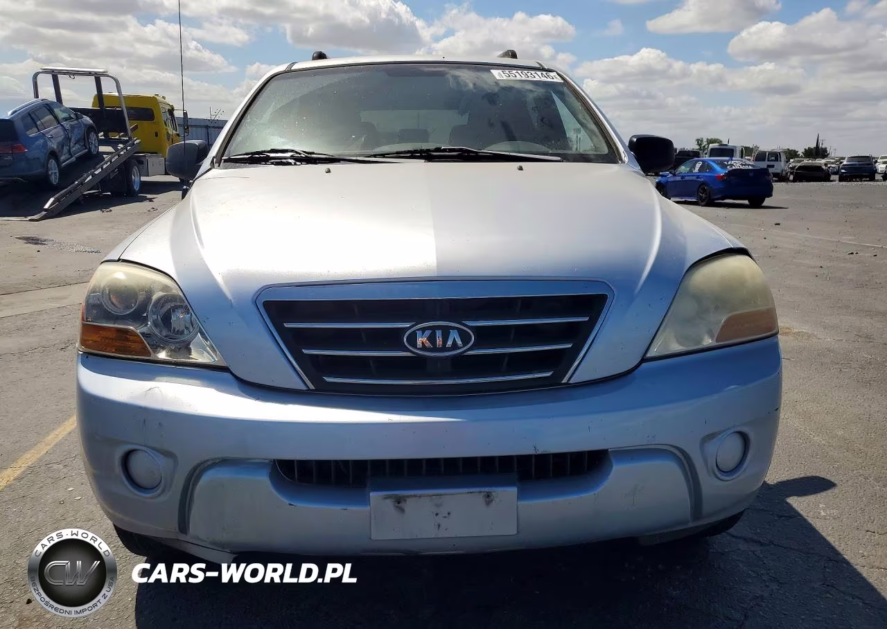 2008 Kia Sorento Base VIN:KNDJD735085785384 - 5