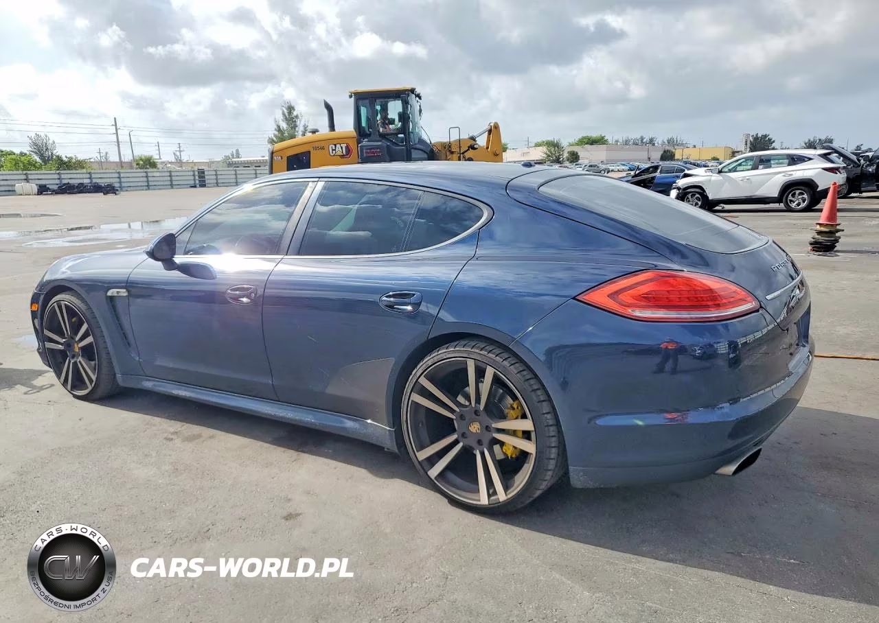 2011 Porsche Panamera 2 VIN:WP0AA2A7XBL011680 - 2