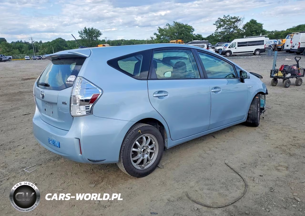 2012 Toyota Prius V Three VIN:JTDZN3EU9C3024290 - 3