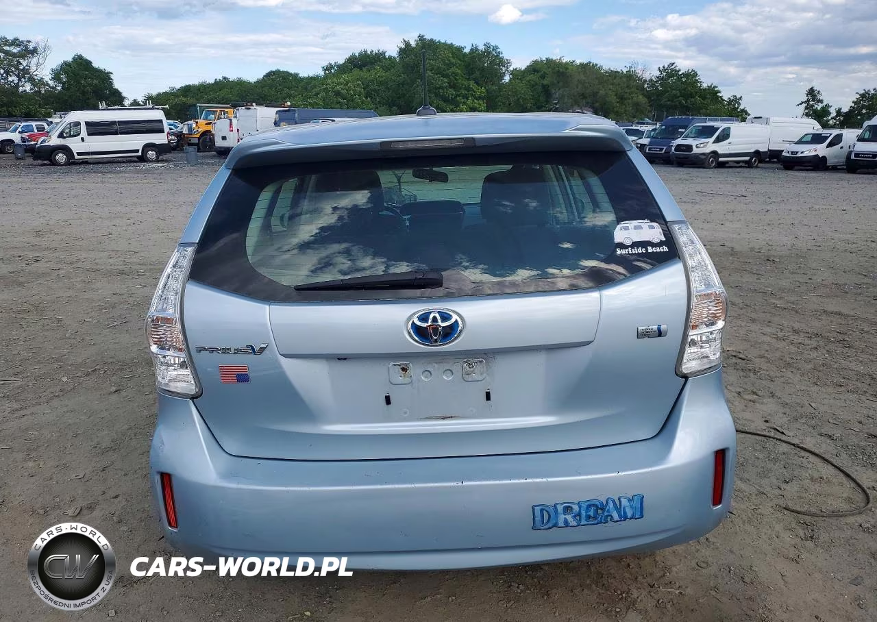 2012 Toyota Prius V Three VIN:JTDZN3EU9C3024290 - 6