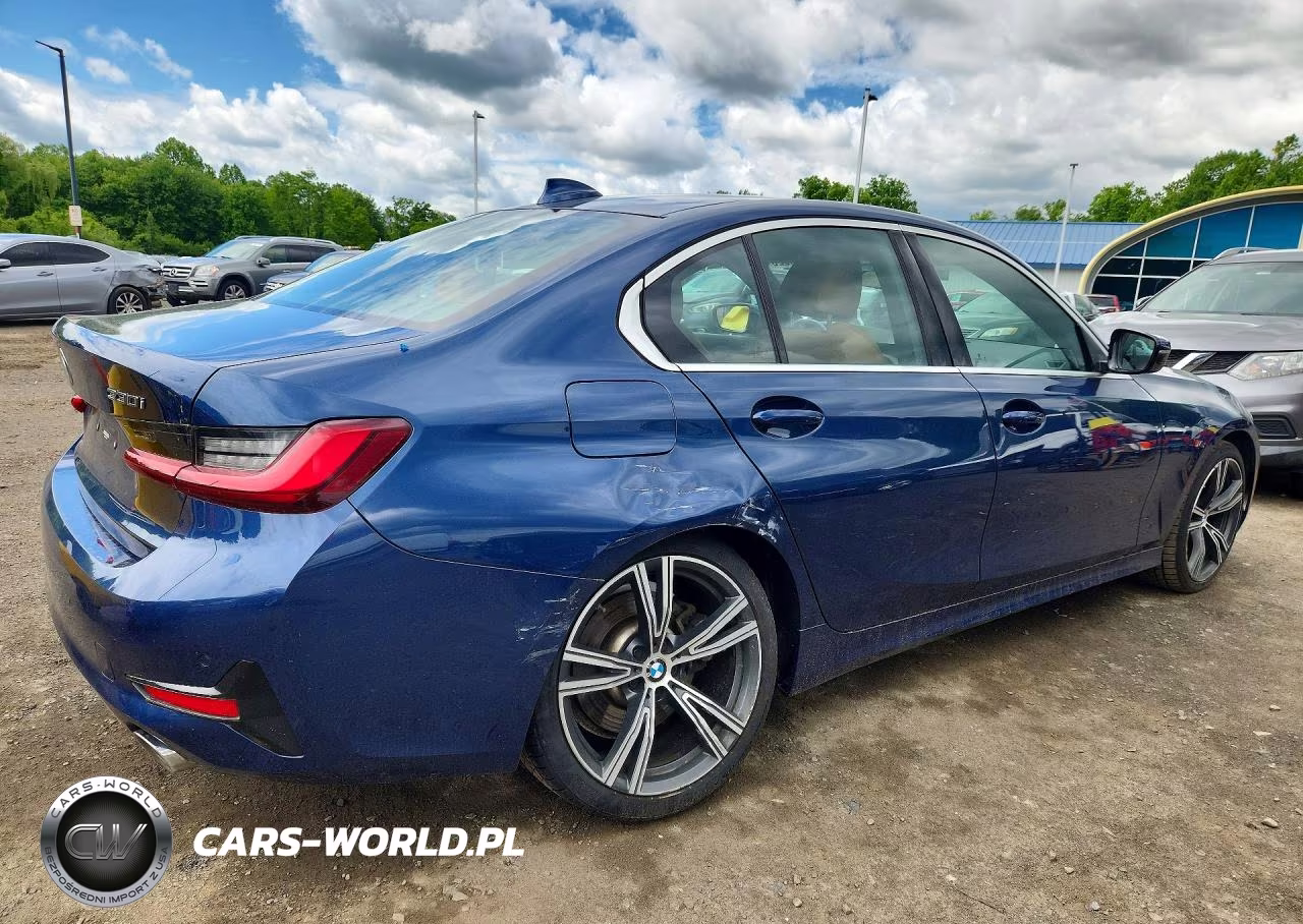 2022 BMW 330Xi VIN:3MW5R7J05N8C53537 - 3