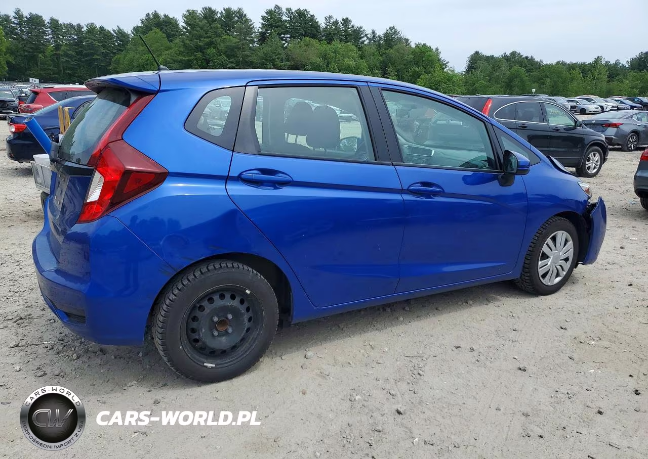 2019 Honda Fit Lx VIN:3HGGK5H45KM741453 - 3