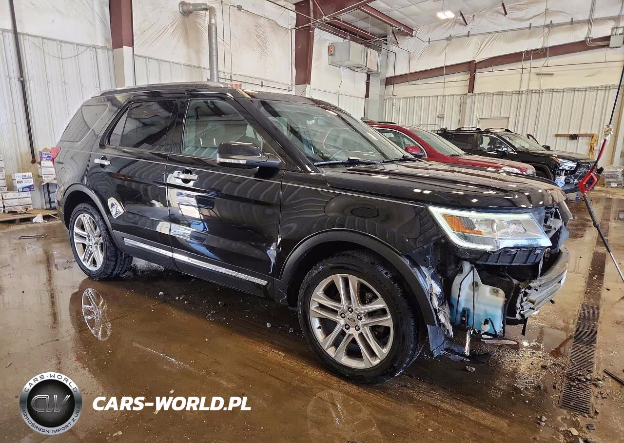 2017 Ford Explorer Limited VIN:1FM5K8F86HGB50902 - 4