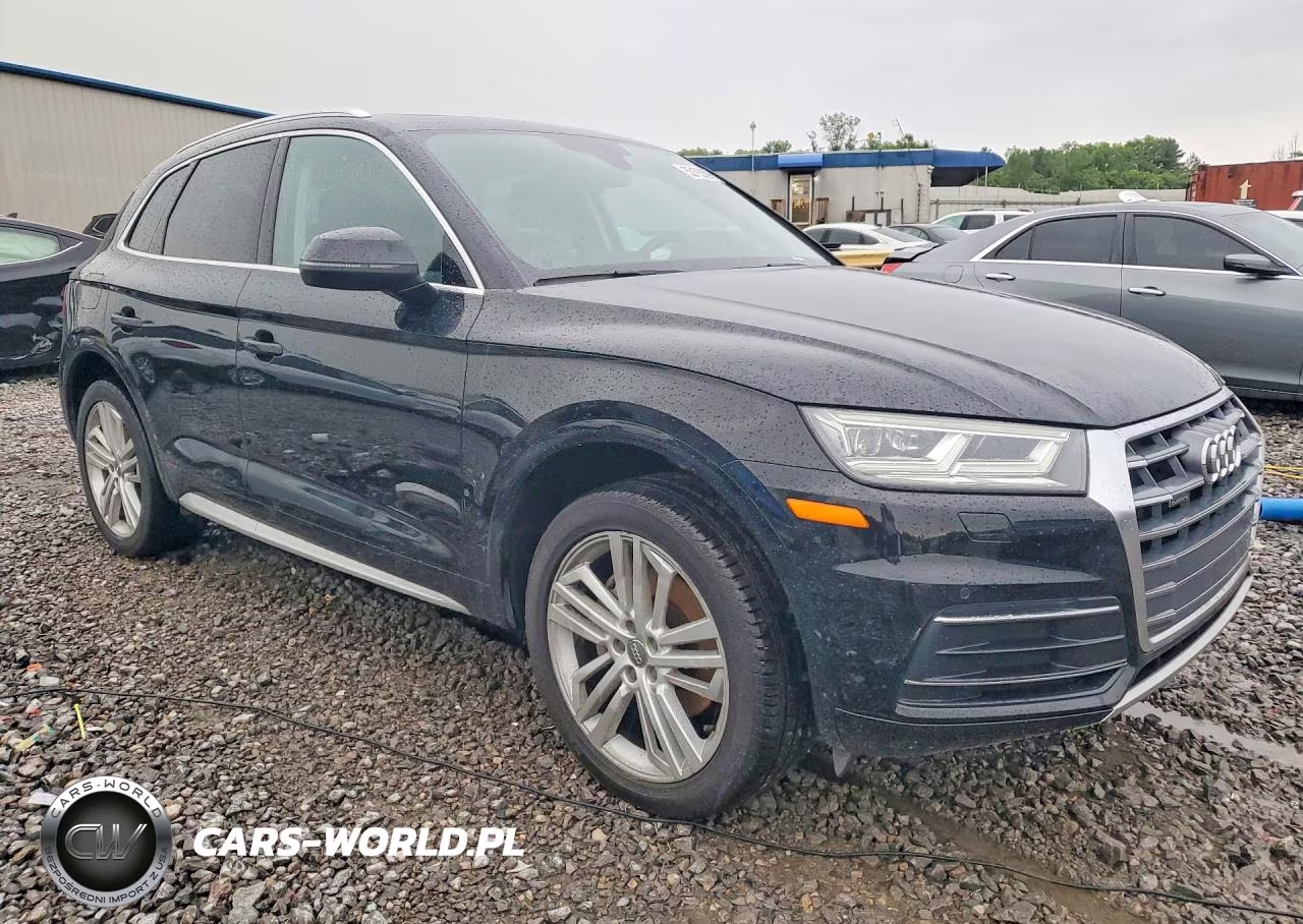 2018 Audi Q5 Premium Plus VIN:WA1BNAFY0J2218825 - 4