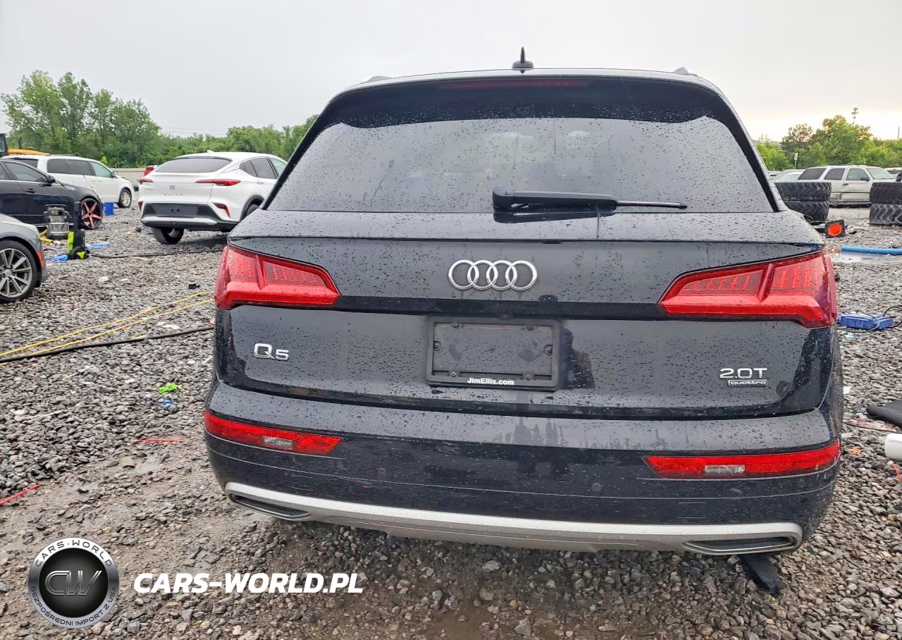 2018 Audi Q5 Premium Plus VIN:WA1BNAFY0J2218825 - 6