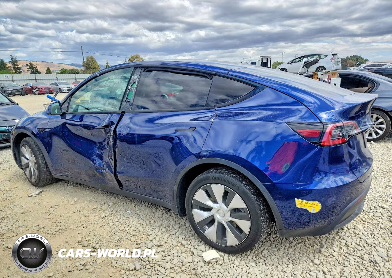 2022 Tesla Model Y VIN:7SAYGDEE0NF401151 - 2