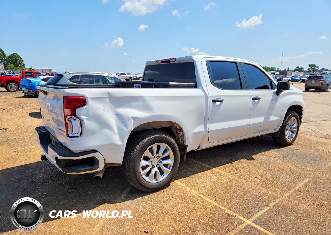 2022 Chevrolet Silverado Ltd C1500 Custom VIN:1GCPWBEK1NZ199288 - 3